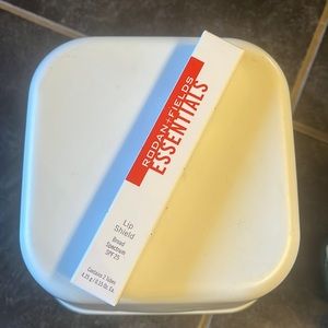 Rodan and Fields lip shield